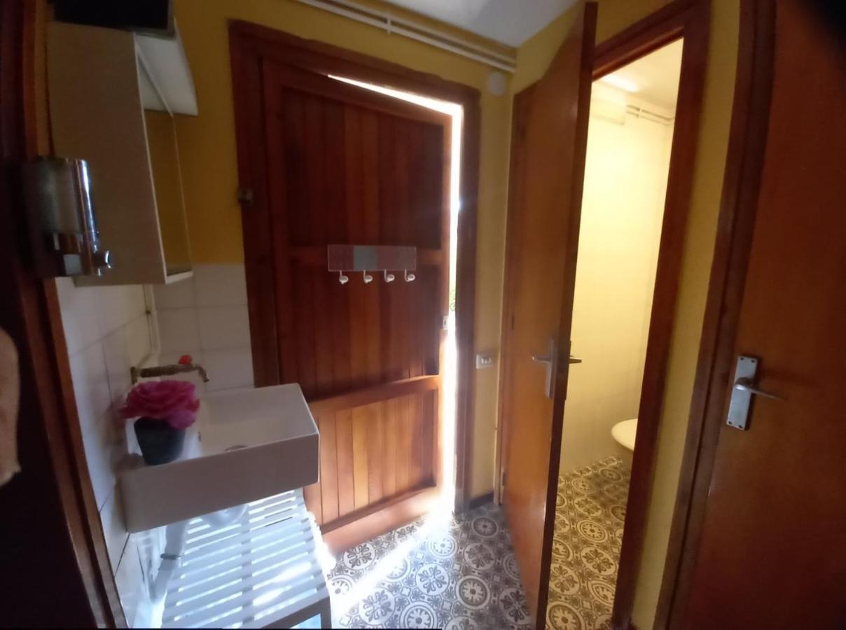 Casa Acogedora Familiar Con Piscina Pallejá المظهر الخارجي الصورة