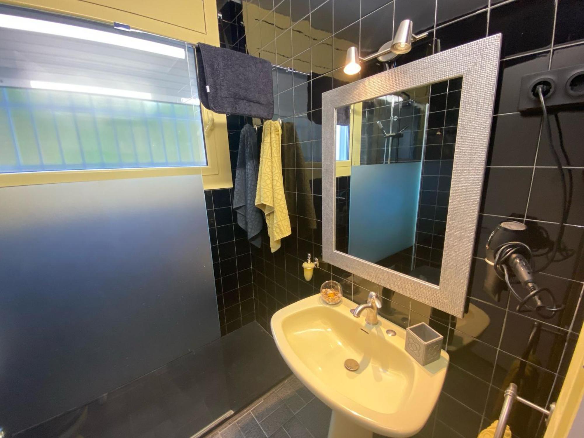 Casa Acogedora Familiar Con Piscina Pallejá المظهر الخارجي الصورة